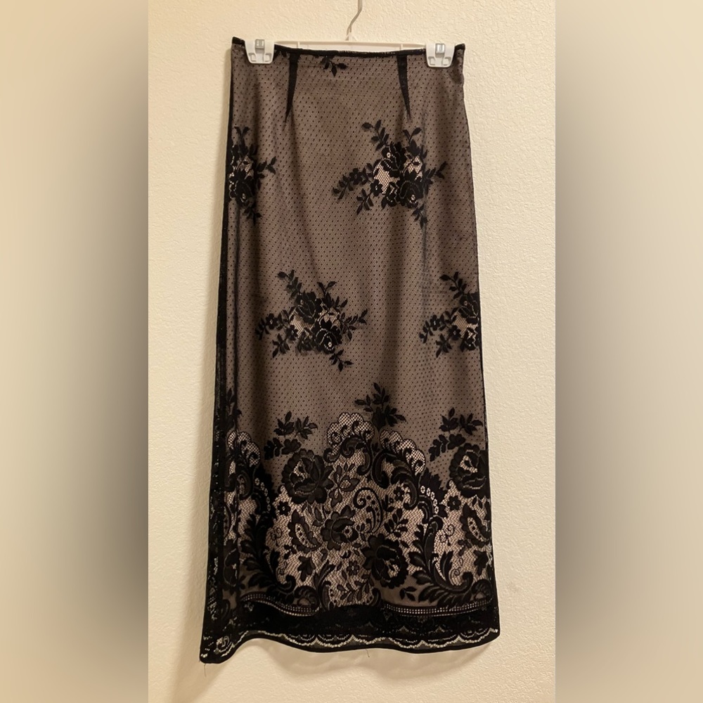 Free People Embroidered Lace Lined Maxi Skirt~NWOT